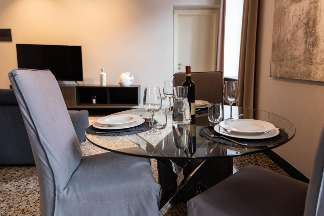 Hnn Luxury Apartments Janov Exteriér fotografie